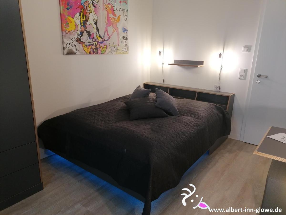 Albert-inn-glowe: Barrier-free Retreat With Coworking & Sauna Apartment *