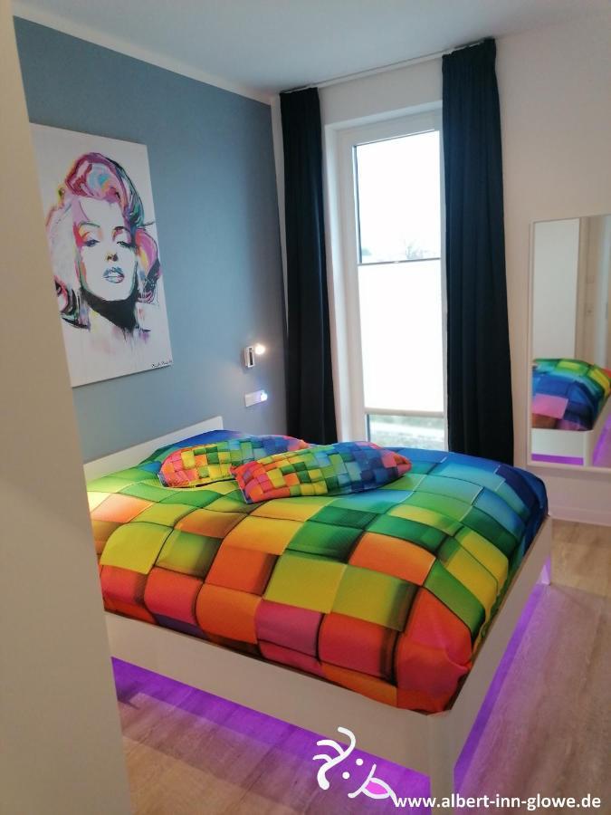 Albert-inn-glowe: Barrier-free Retreat With Coworking & Sauna Apartment Glowe
